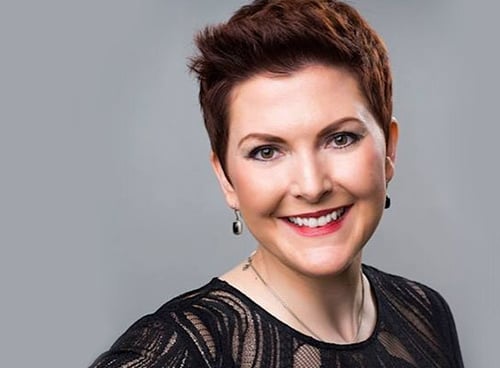0259: Five Ways Transparency Leads to Trust and Loyalty with Tonya Jones!